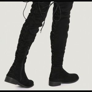 suede boots with laces 💕